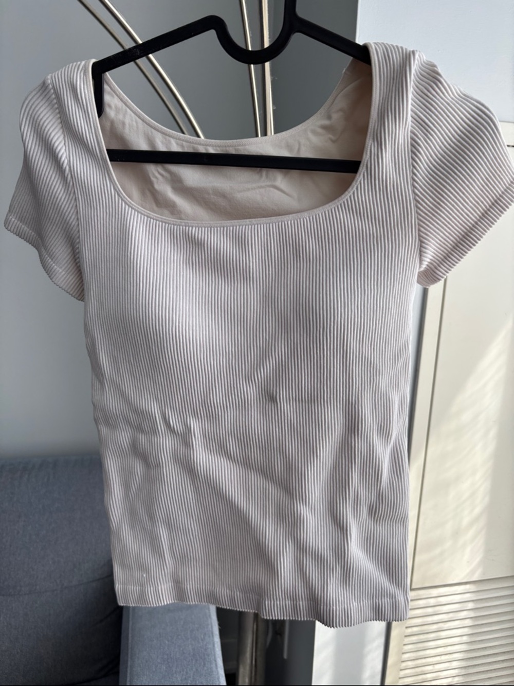 Uniqlo Slim Ribbed Scoop-Neck Short Sleeve Tee